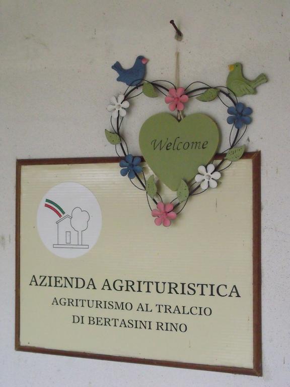 Agriturismo Al Tralcio Valeggio sul Mincio Bagian luar foto