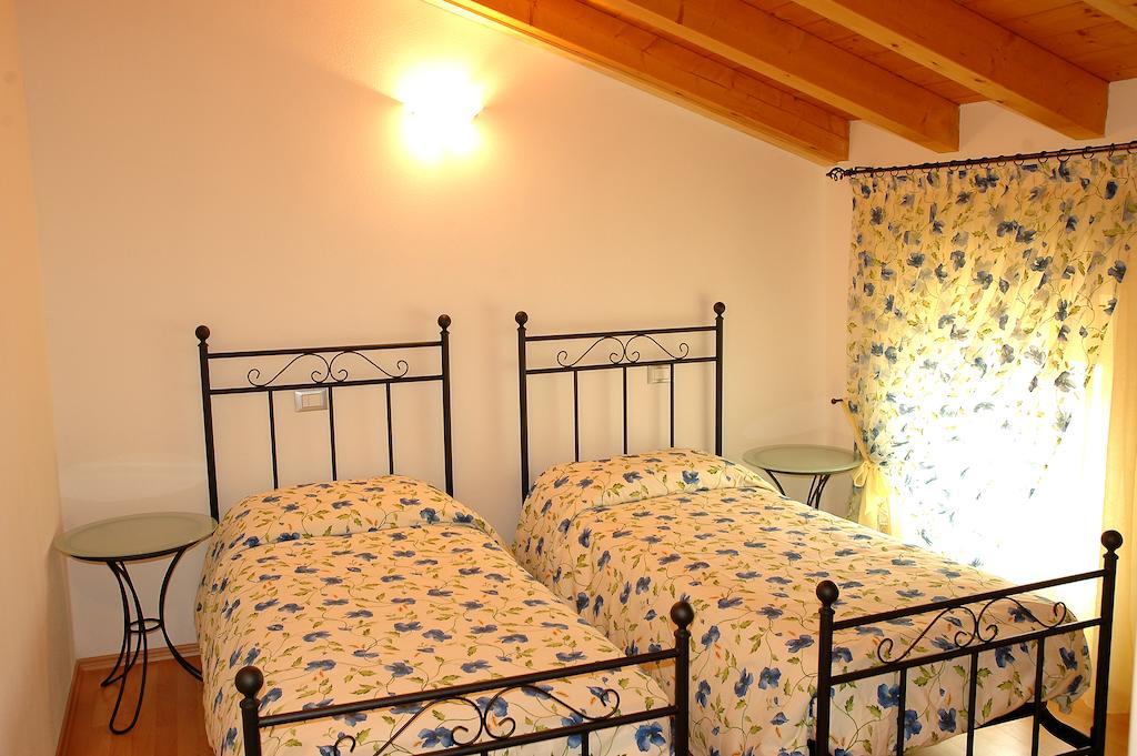 Agriturismo Al Tralcio Valeggio sul Mincio Ruang foto