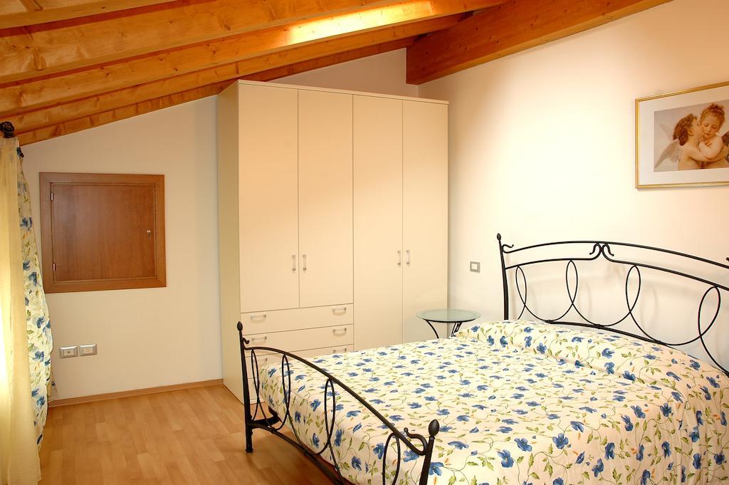 Agriturismo Al Tralcio Valeggio sul Mincio Ruang foto
