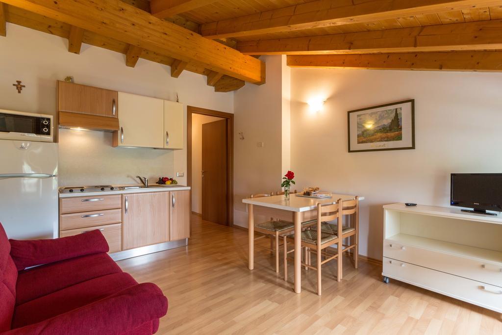 Agriturismo Al Tralcio Valeggio sul Mincio Bagian luar foto