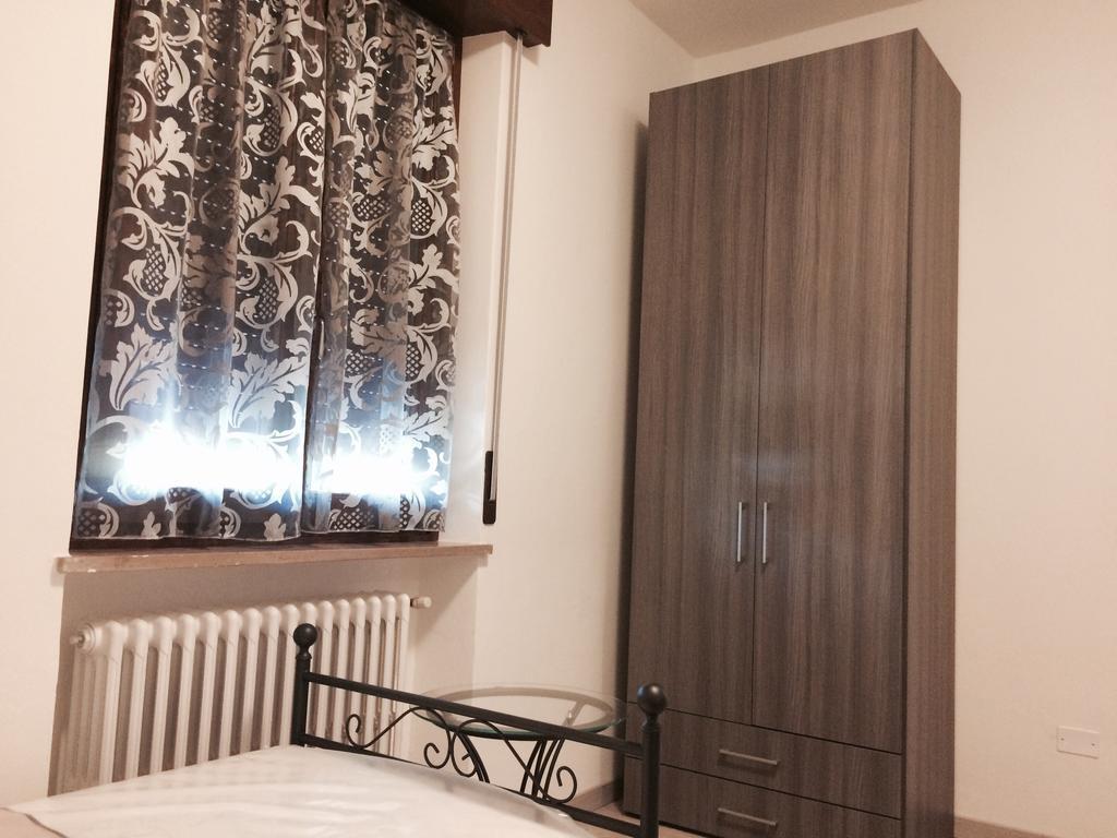 Agriturismo Al Tralcio Valeggio sul Mincio Bagian luar foto